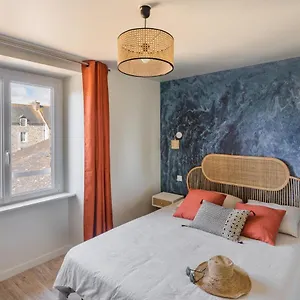 https://le-cancaven-tres-belle-vue-mer.inbrittany.com