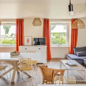 https://o-degemer-mat-o-cote-mer-o-tres-belle-vue-mer-o.inbrittany.com