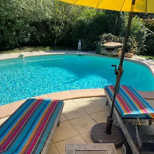 Appartement Bord De Piscine, Sérignan-du-Comtat