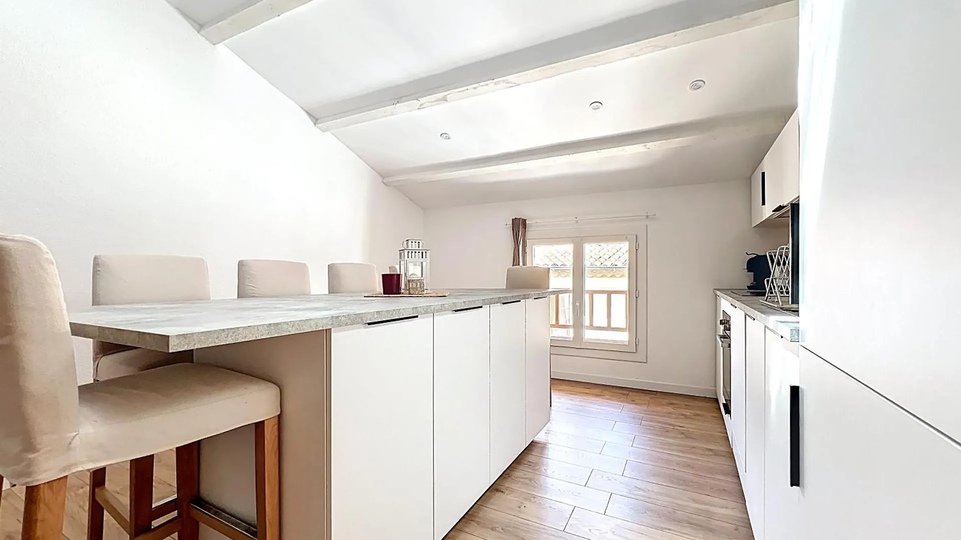 Appartamento Duplex Sous Les Toits Riez Francia