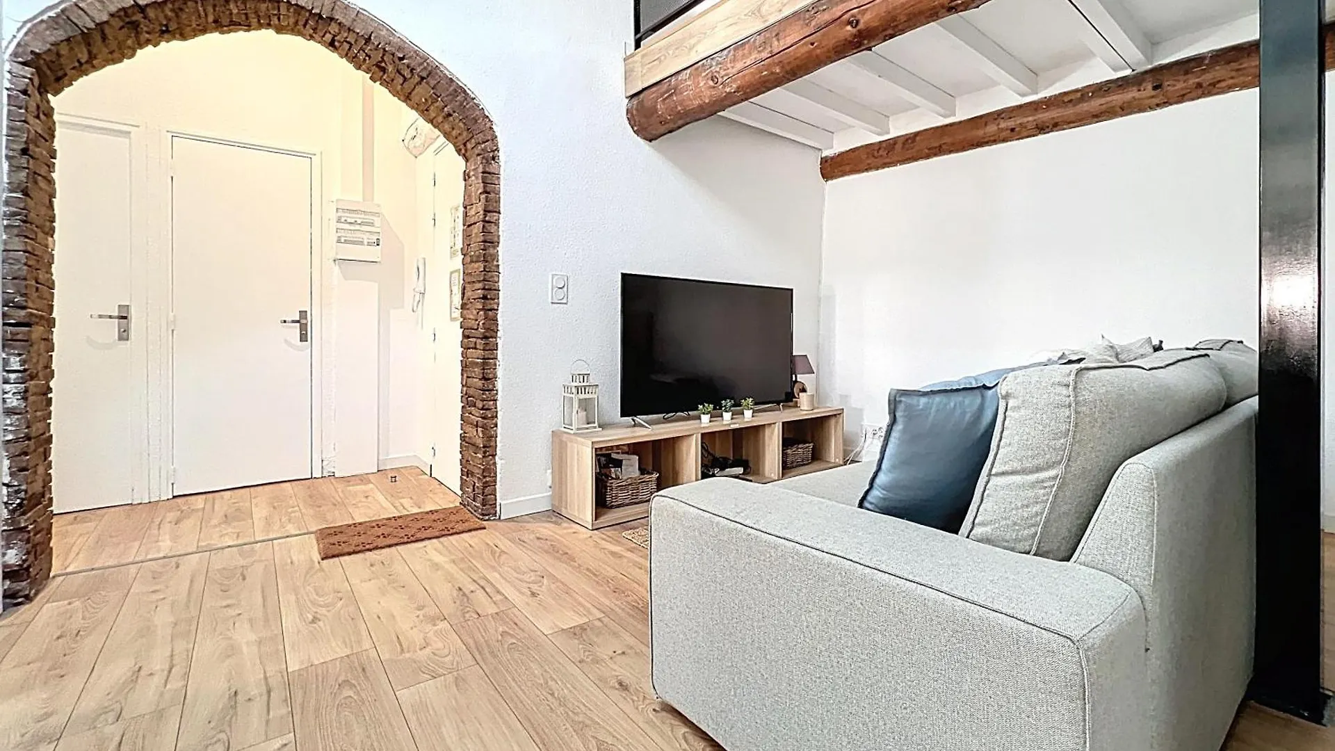 Appartamento Duplex Sous Les Toits Riez 0*,
